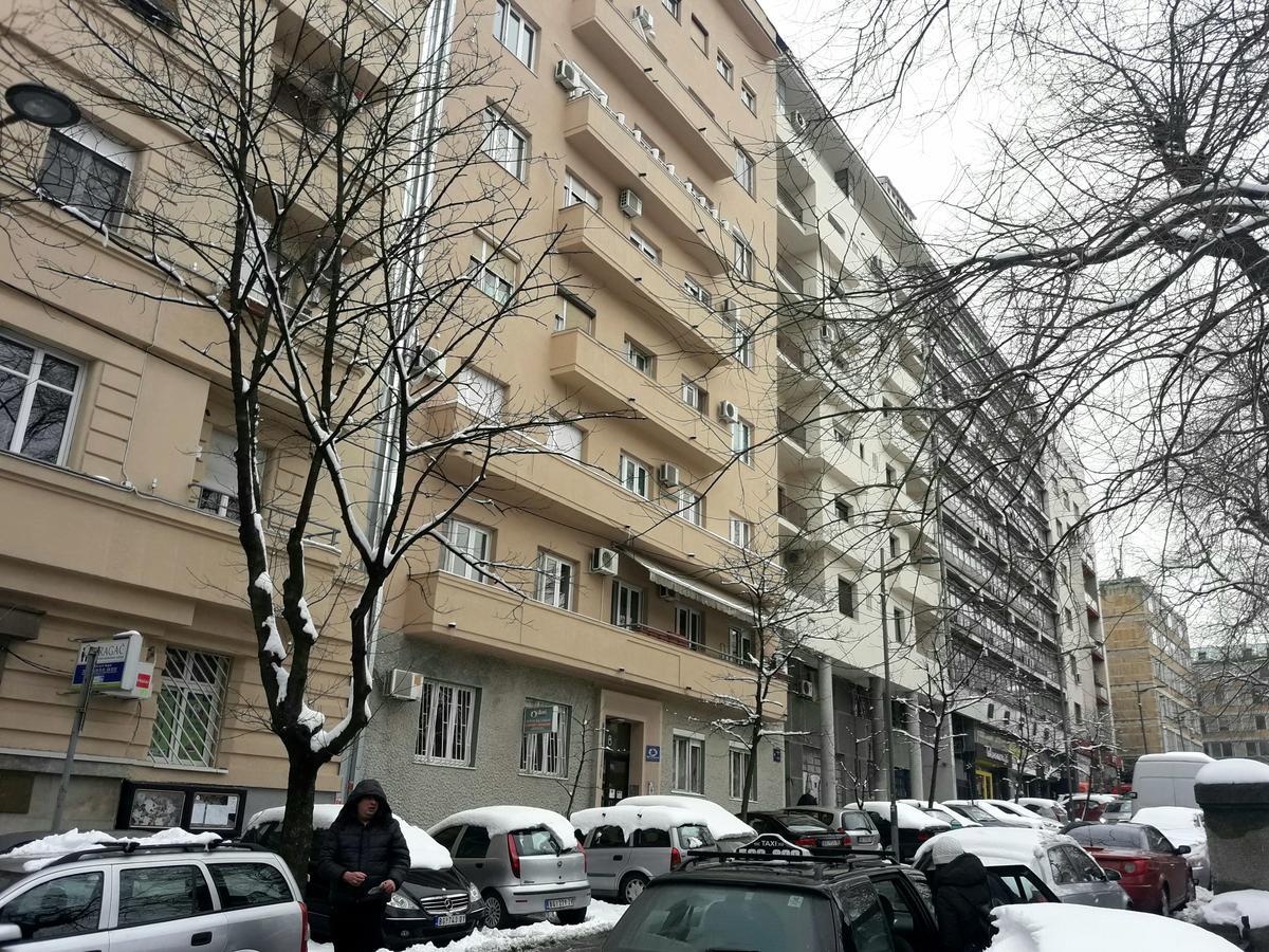 Apartment Harizma Belgrad Exteriör bild
